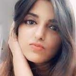 Komal Tyagi Profile Picture