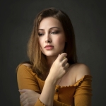 Eelena Flores profile picture