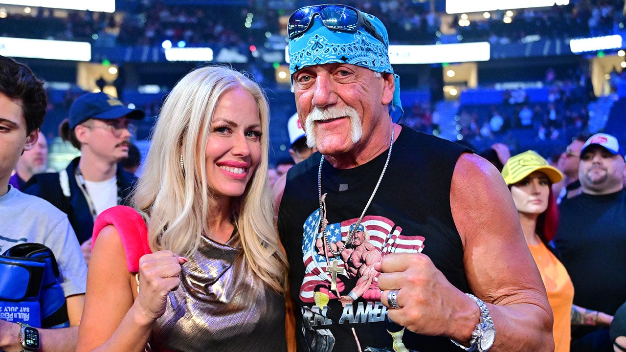 Hulk Hogan's wife shares emotional tribute after wrestling legend's death | Fox News