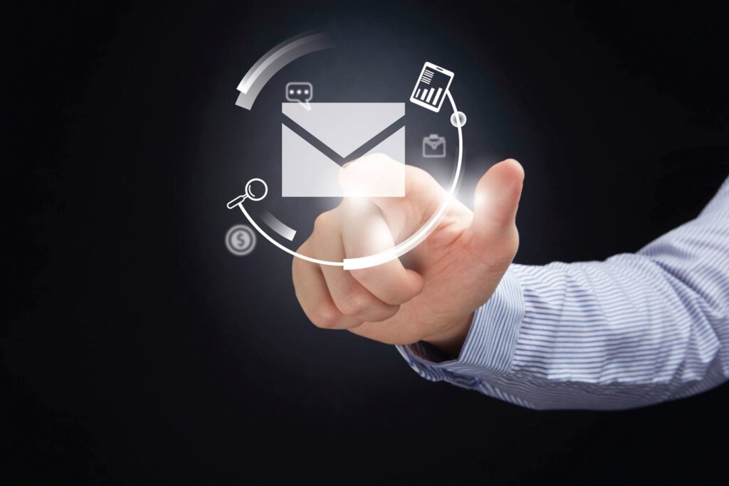 Understanding the Role of Email Appending for Logistics Customer Service - The Global Newz
