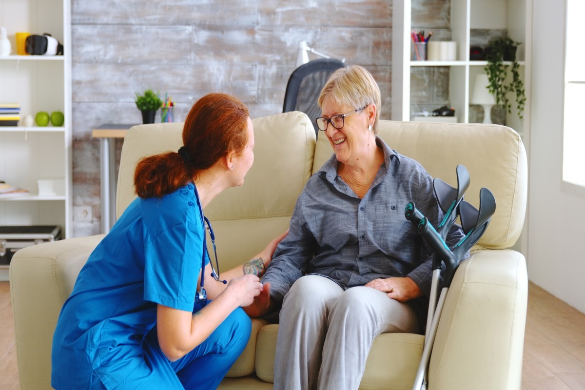 Comparing Assisted Living vs. Home Care Agency in Los Angeles