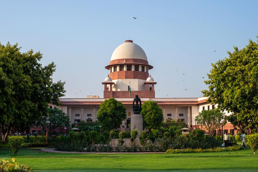 When Should You Hire a Senior Supreme Court Lawyer in India?