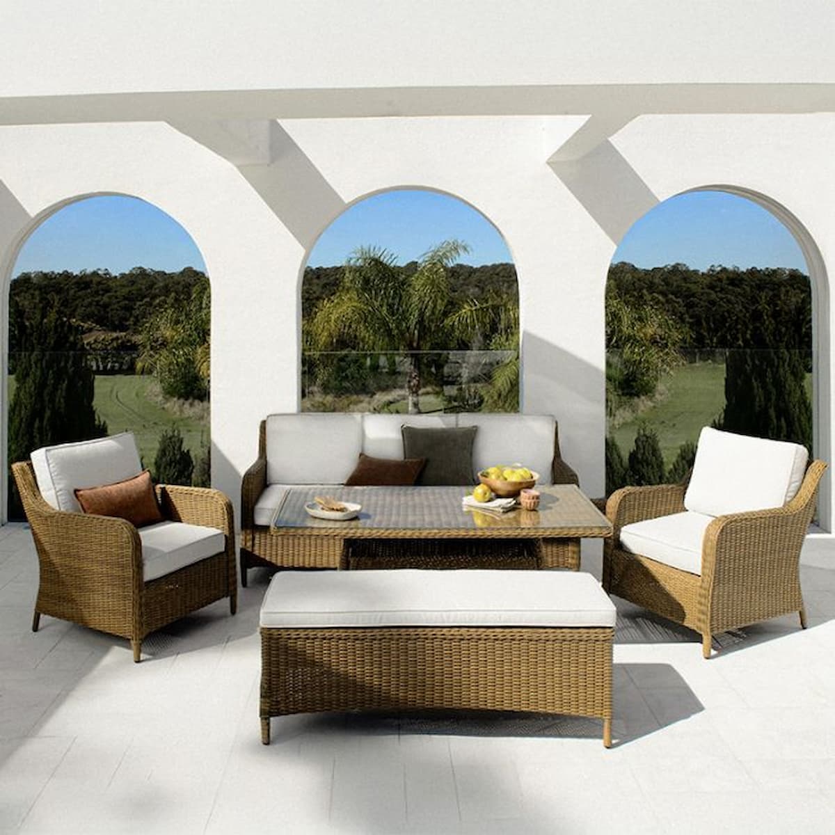 A Simple Guide for Protecting and Maintaining Garden Lounge Furniture – Vibe Sphere