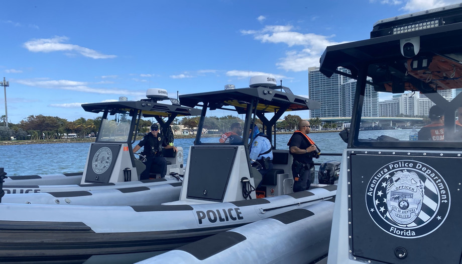 How the Best Commercial Boat Manufacturers Ensure Durability and Performance - JustPaste.it