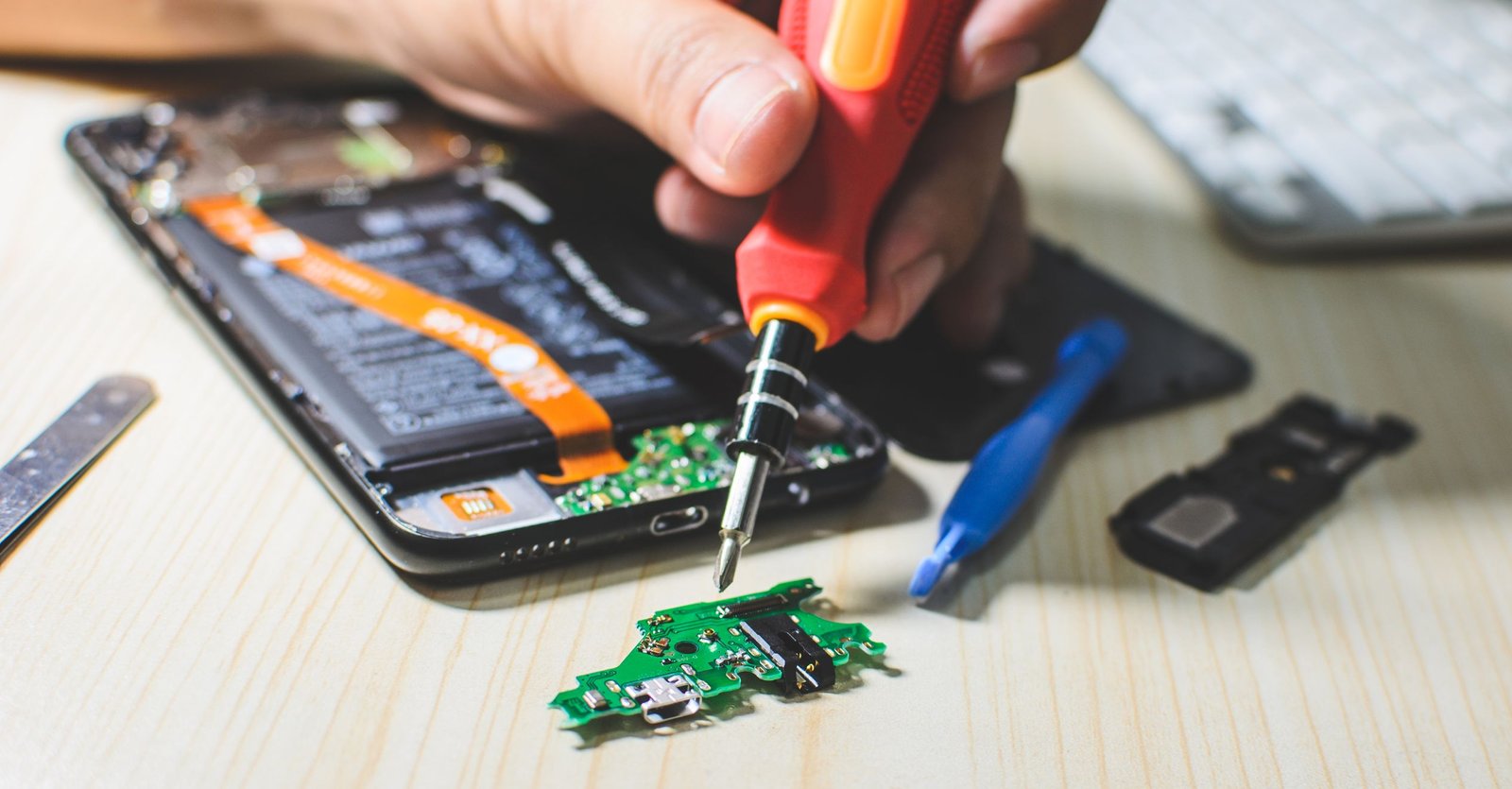 10 Phone Repair Shop Kajang - Baiki Phone Malaysia