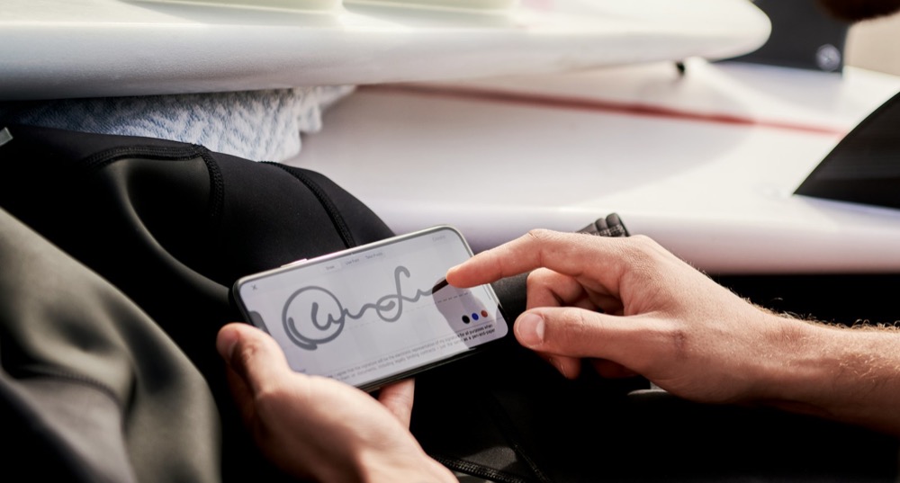 How to Add Signatures in Google Docs on Your Phone - SparkNherd