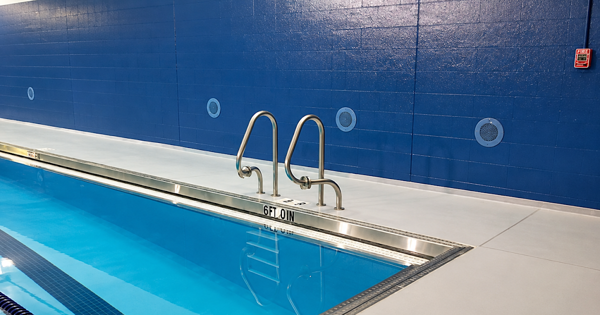 Why Swimming Pool Deck Coatings Are Essential for Modern Outdoor Spaces