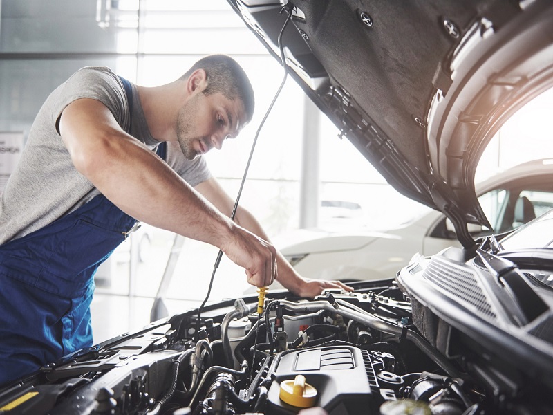 Vehicle Maintenance Service: Cut Costs and Boost Reliability