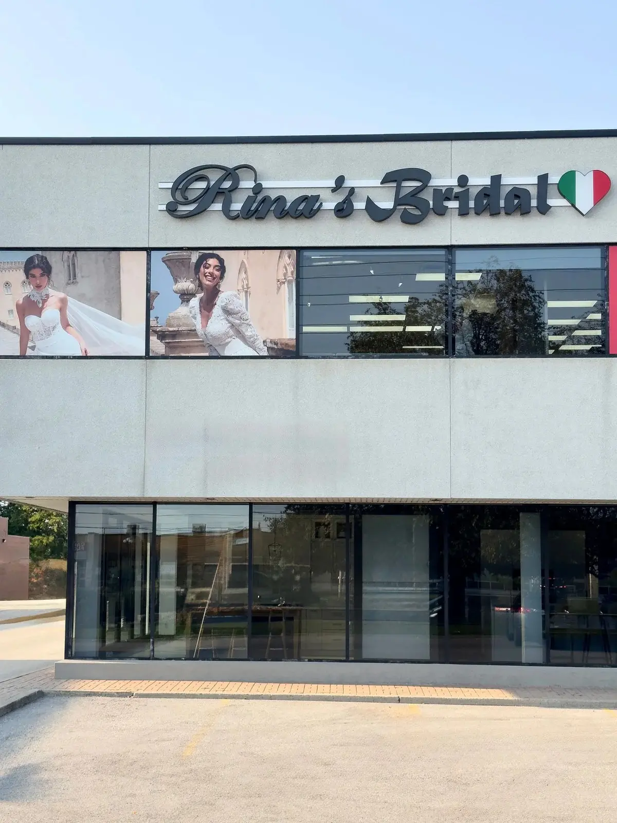 Why Do Wedding Gown Stores in Toronto Focus on Custom Alterations?